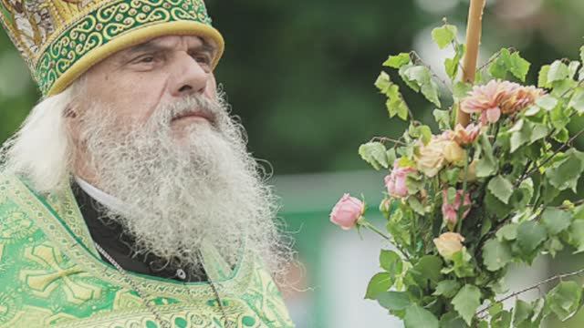 Всю свою жизнь он жил ради Христа и благоговейно чтил Божию Матерь...