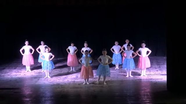Новогодишен концерт на балетскиот оддел при ООМУ „Васо Карајанов" - Гевгелија