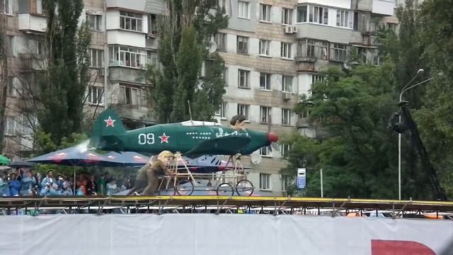 В бой идут одни...