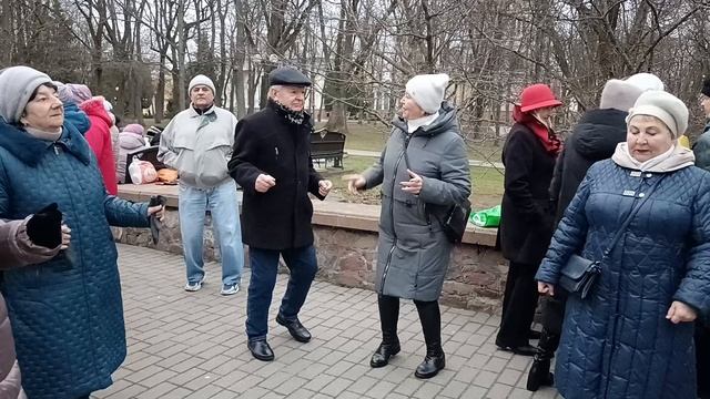 Подарю тебе розы.... 01.02.25 Гомель парк Луначарского 🥰💫