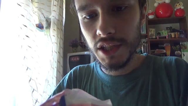 Салат "Свекла с орехами" Fresh secret, шоколад Ritter Sport клубника с йогуртом