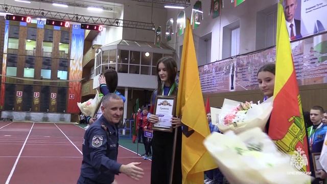 Награждение победителей всероссийских соревнований МЧС России Кубок Премьер-министра РТ среди юношей