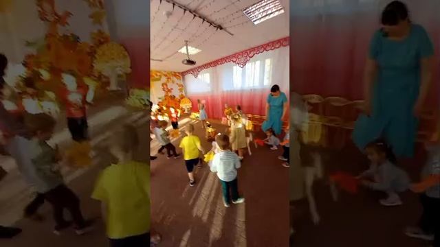 Праздник осени в детском саду 17.10.2024