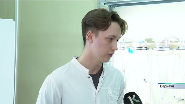 Губернатор Виктор Томенко встретился с молодыми учёными АлтГУ