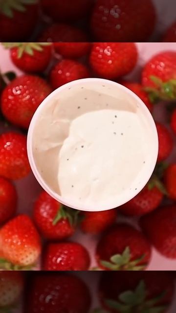 BEAUTéDERM’s La Fraise Gommage Instant White Polish