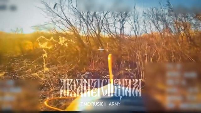 🪖 Брошенная позиция 120 миномета в труху.   Оставляя брошенным вооружение и технику под открытым...