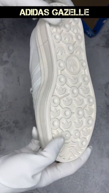 Кроссовки Adidas Gazelle светло-серые