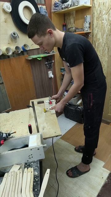 Изготавливаем лопатки для кухни 2