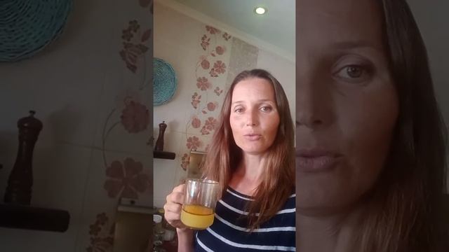 Orange juice with oil 👌 keeps warm, happy and active ♥️