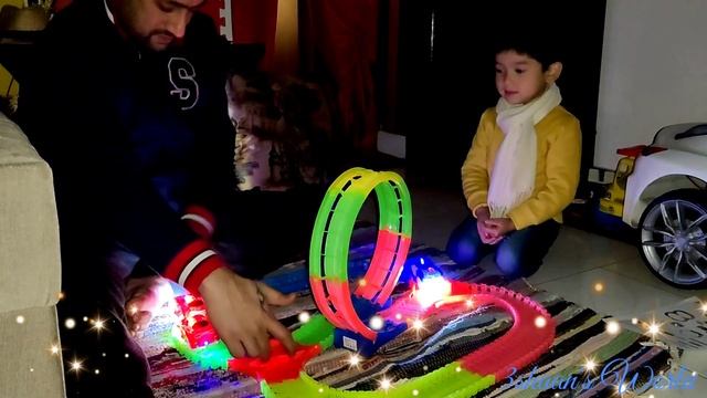 Hamleys Glow in The Dark Action Tracks with LED flashing lights race cars Unboxing Experienced!