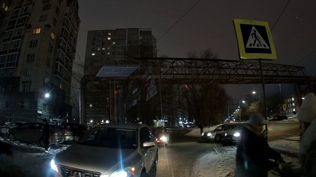 За рулём. 07.02.25 Дзержинского, жилая зона. Много обостренных на квадратный метр.