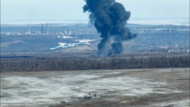 Под Торецком  Су-25 РФ потерпел крушения .(Видео с Украинского источника )