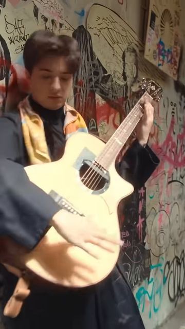 When a guitarist finds a tunnel...