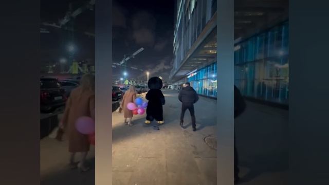 Поздравление от Пингвина!)
#Newtonshow