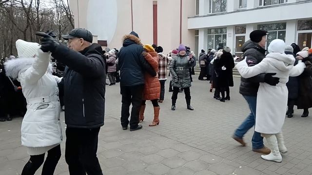 Ты скажи мне, вишня...... 08.02.25 Гомель парк Луначарского 🥰💫