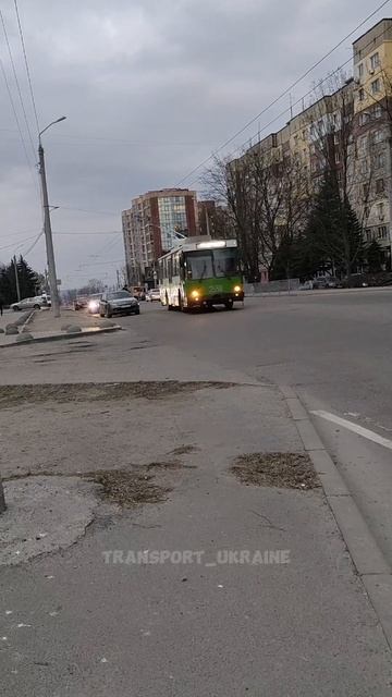 Троллейбус №21 (ж/м Сокол 2 - пл. Соборная) модель: ЮМЗ Т2 мод. 7 борт. номер: 2538