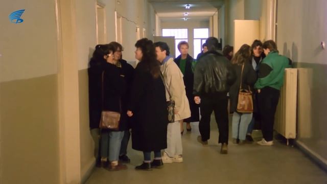 Bir Kadın Türk Filmi | Füsun ve Çocuklarının Sabah Koşuşturması