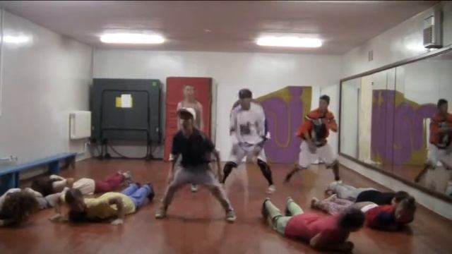M-JUMP під Vadim TIGER Zubkov & Roxette - Listen to your heart 04.12.11.avi