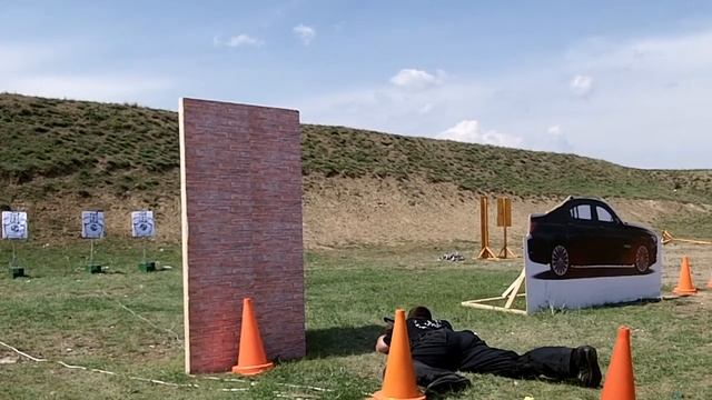 Титан Донецк