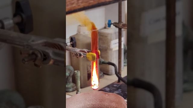 бром с алюминием: реакция разошлась