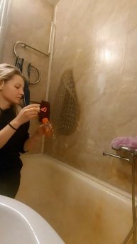 Так полезно иногда ничего не делать. Просто дуть пузыри 😜 Смотри описание #Shorts