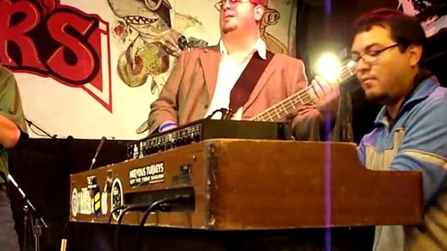 Damon Fowler - Get Behind The Mule