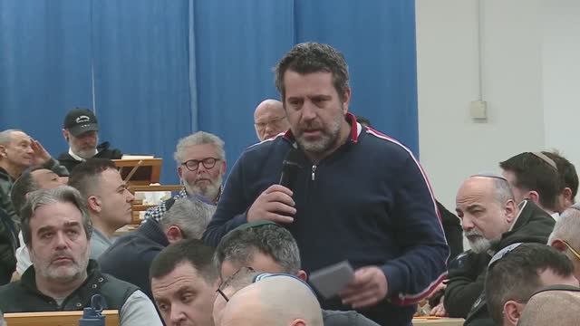 Чтобы молиться и победить эго