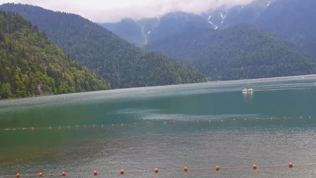 АБХАЗИЯ (Озеро Рица, Гагры и водопады)