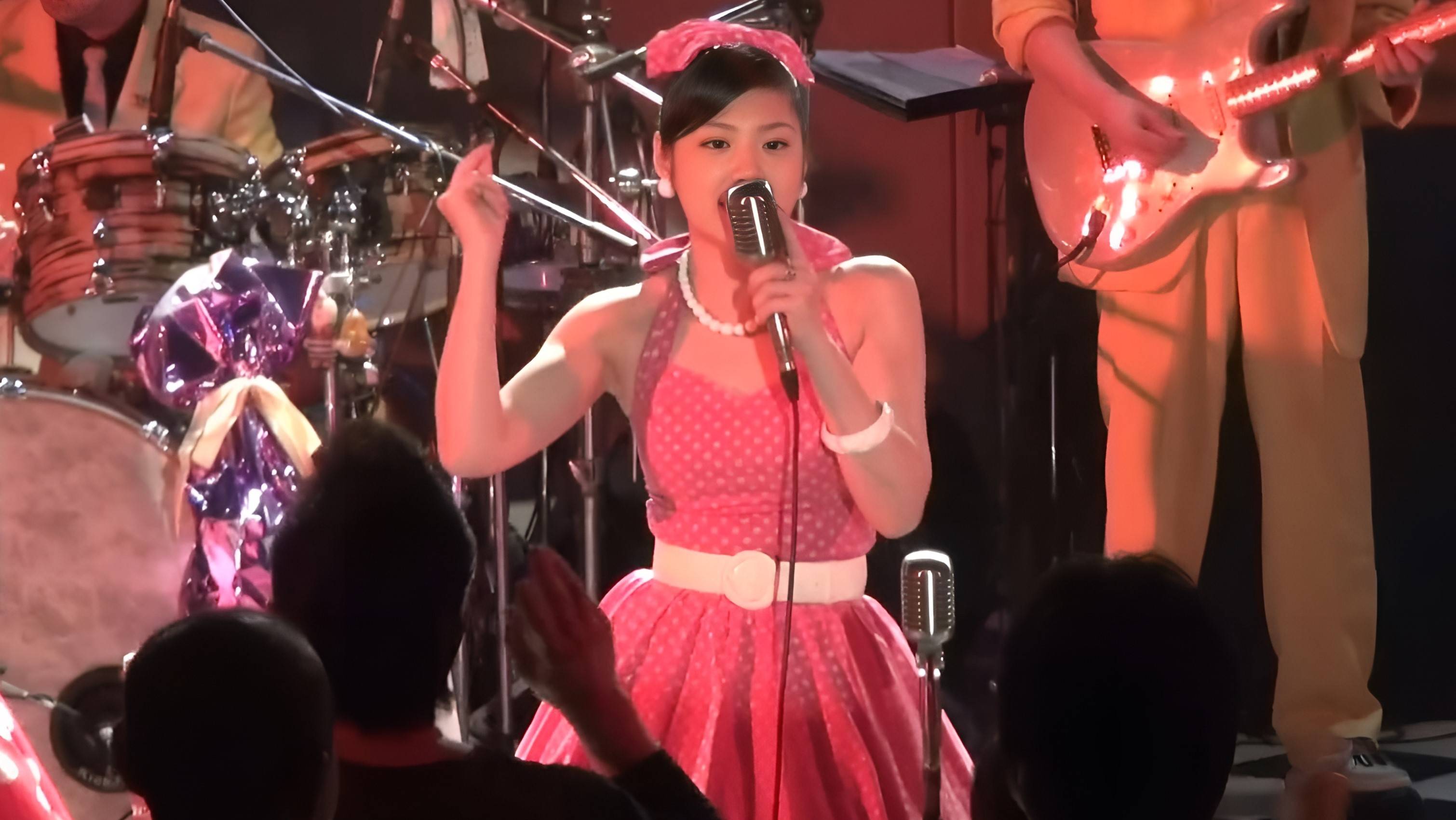 キッスは目にして / AYUMI live at HITPARADE CLUB / Beppu, Japan
