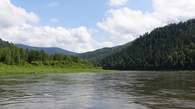 Таежная река Мрас-су