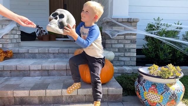 Did You Know...Halloween Generates Over 2,000 Tons of Plastic Waste?