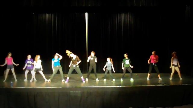 Zumba [ tiana ] Zumba ~ Meneando La Cintura ~