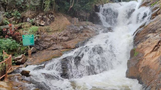 Datanla Waterfall