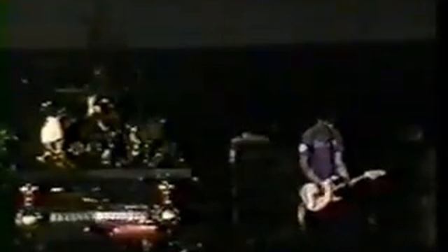 Blink 182 04 Dick Lips