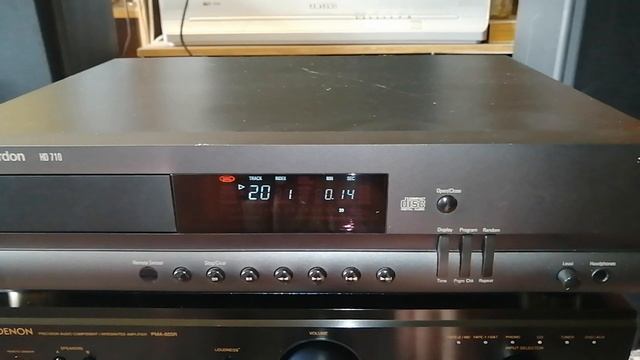 Harman Kardon HD 710