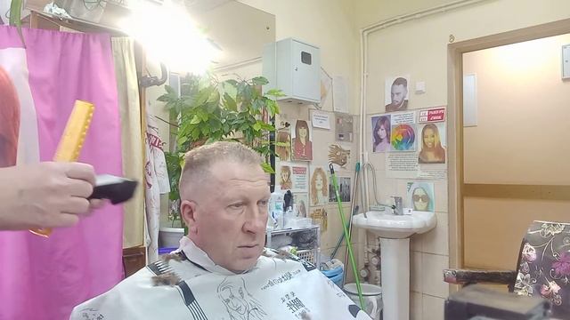 Стрижёмся под площадку