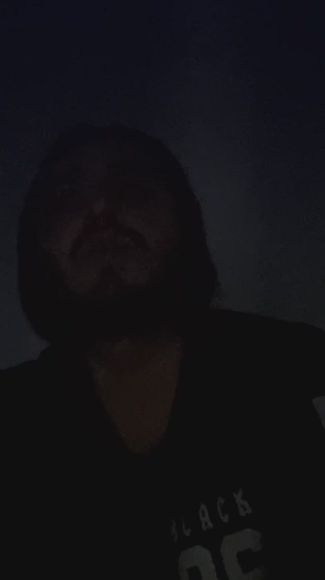 Живое исполнение ( песня Дым )