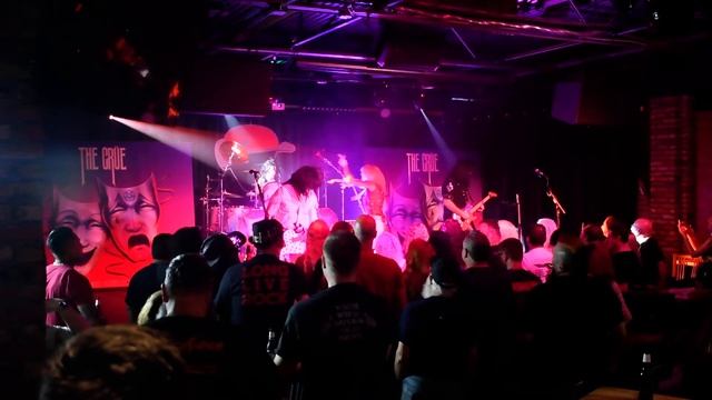 The CRÜE Tribute Houston - "Wild Side" (Mötley Crüe song) - 6/3/2022 at T's Bar & Grill