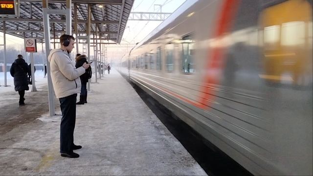 Высокоскоростной Электропоезд Сапсан ЭВС1-10 и Электровоз ЭП20-030 с Пассажирским поездом Обухово