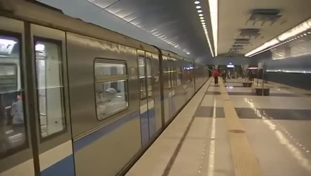 Казанский Метро Станция Авиастроительная Прибытие Русич Поезд Оборотный Тупик