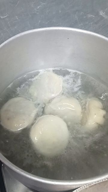 Сегодня обеда готовила два блюда