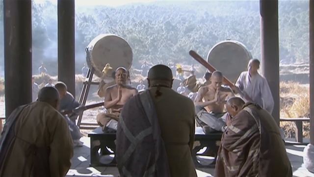 功夫電影！惡僧挑釁少林寺，怎料武功却不如小和尚！