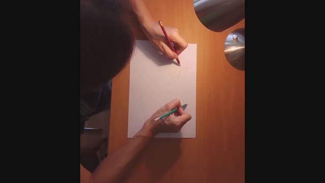 Рисование двумя руками. Развитие мозга