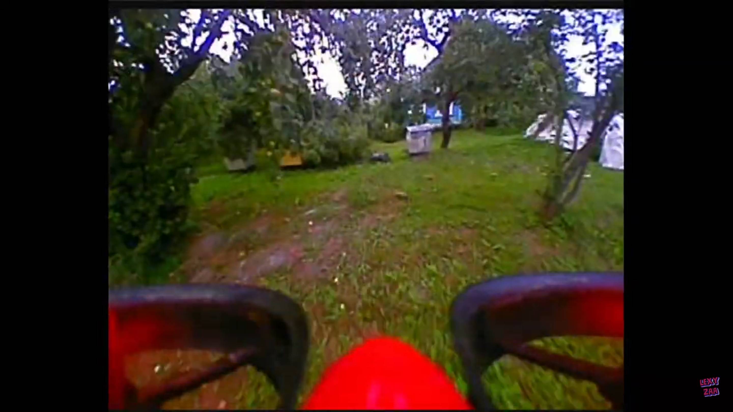 Режем сад на вупчике Eachine 013 - дачные полет