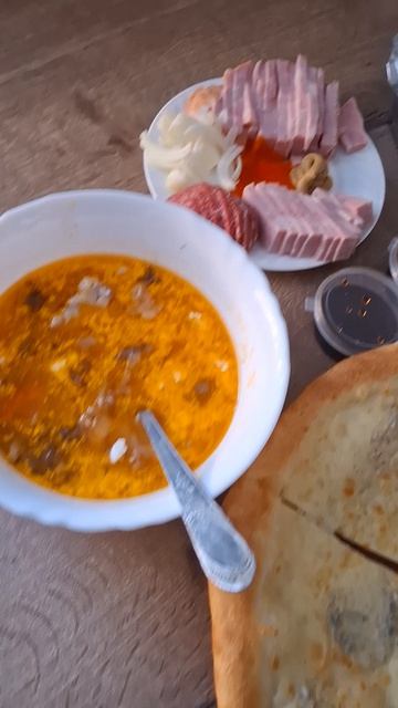 Роллы, суши и пицца с борщом на ужин❤️🔥😋