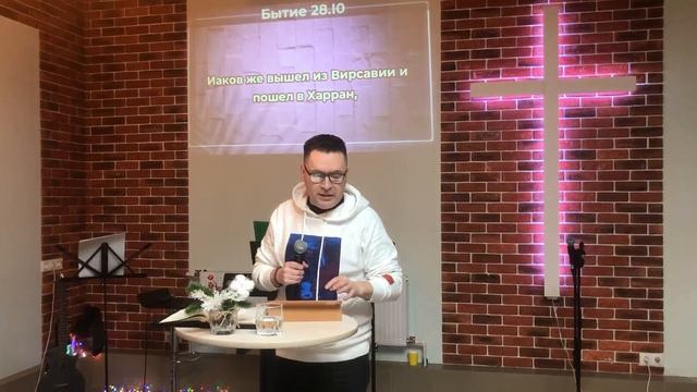 Пастор Николай Смирнягин