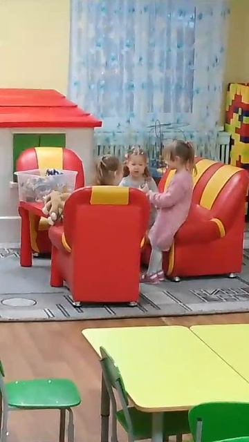 Алиса Первый день в садике 05-02-2025