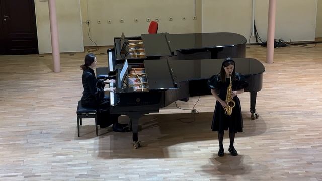 Фёдорова Полина, 13 лет , Жан Франсе «Пять экзотических танцев»