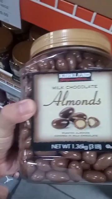 Chi co lit #kirkland #chocolate #almond #milkchocolate #shorts #chocolatelover #chocolates