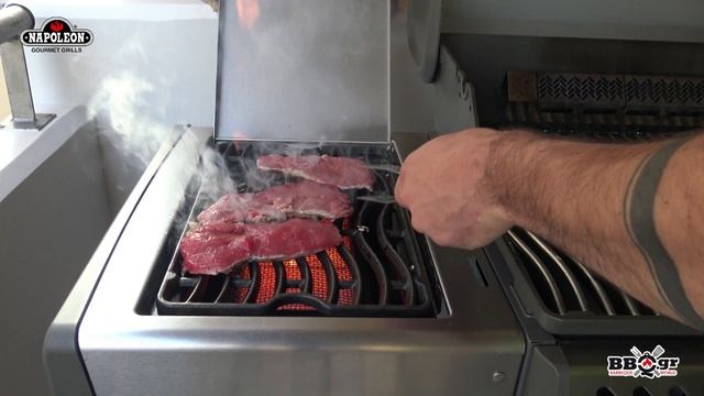 How To Grill The Perfect Steak On The Napoleon SIZZLE ZONE™
